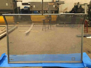 Fabricación de defensas en acero y aluminio para la industria 04