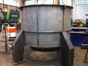 Fabricación de depósitos Pulper en acero y aluminio para la industria 01